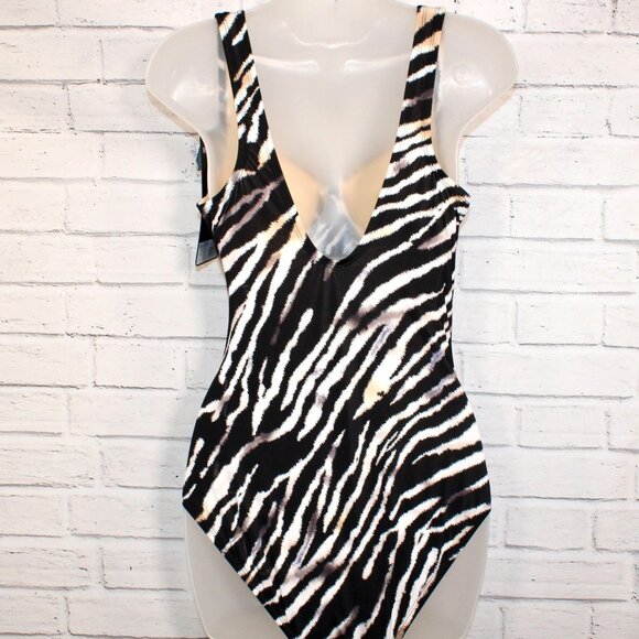 Miraclesuit Women's Tigre Sombra Escape Underwire One-Piece Swimsuit Size 10 NWT - Picture 10 of 10